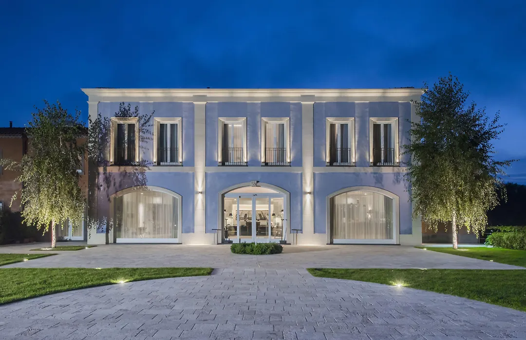 Villa Neri Resort & Spa-1